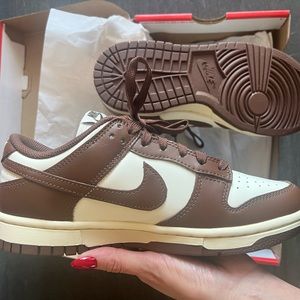 Woman’s Nike Dunk Low in “Cacao Wow” Size 7